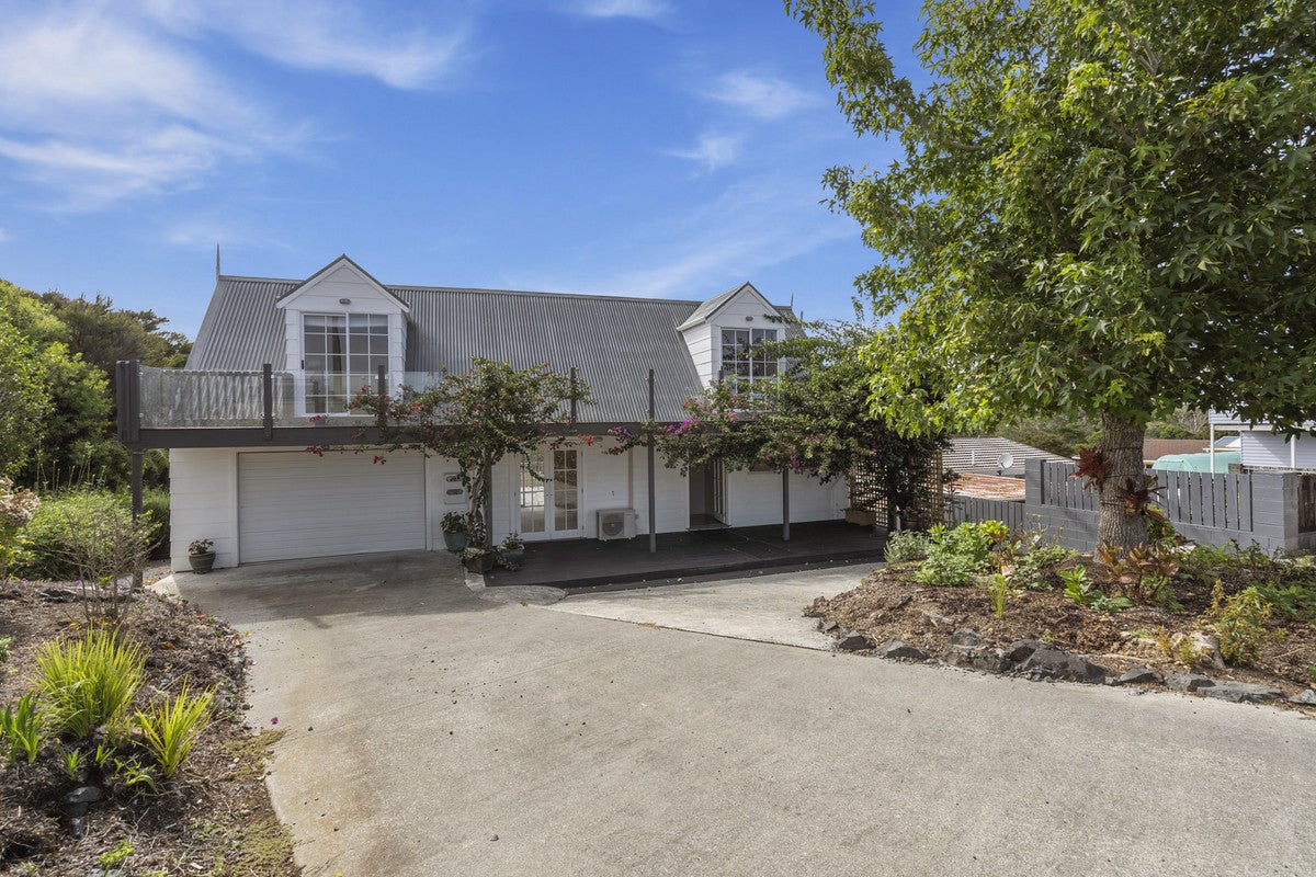 4 Gould Street, Russell, Russell - Carousel 1