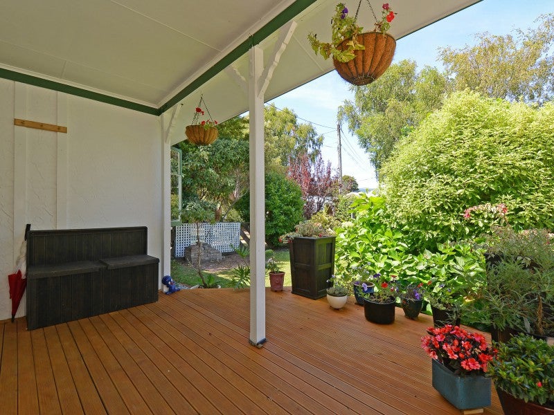 9 Victoria Street, Ebdentown, Upper Hutt - Carousel 25