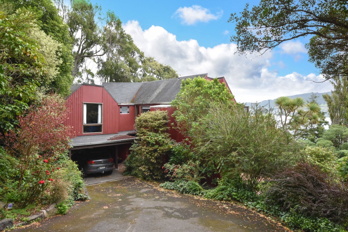 26 Jane Street, Macandrew Bay, Dunedin - Carousel 24