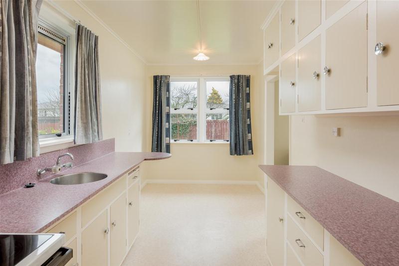 1 Hutcheson Street, Mayfield, Blenheim - Carousel 2