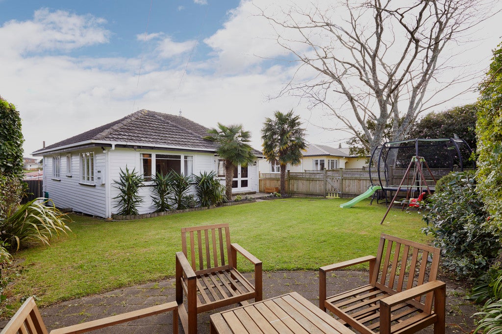 24 Judea Road, Judea, Tauranga - Carousel 1