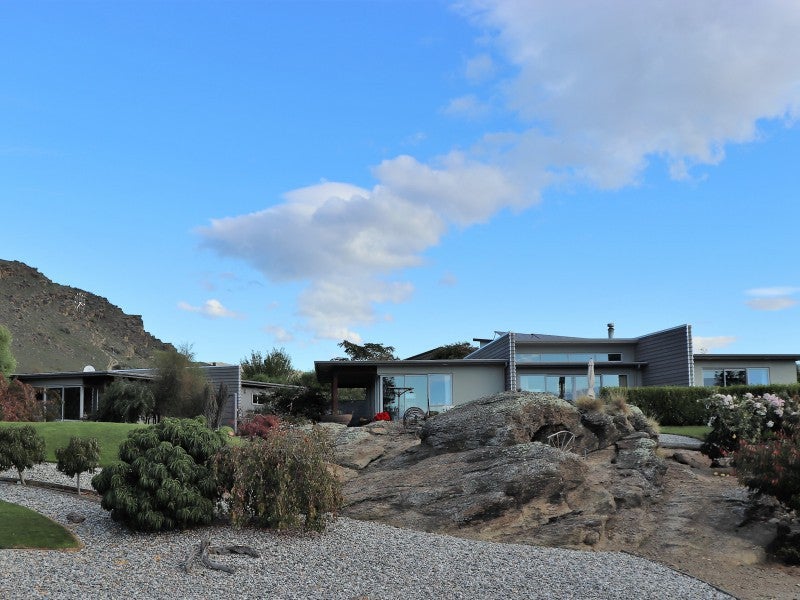 9 Lookout Drive, Little Valley, Alexandra - Carousel 1