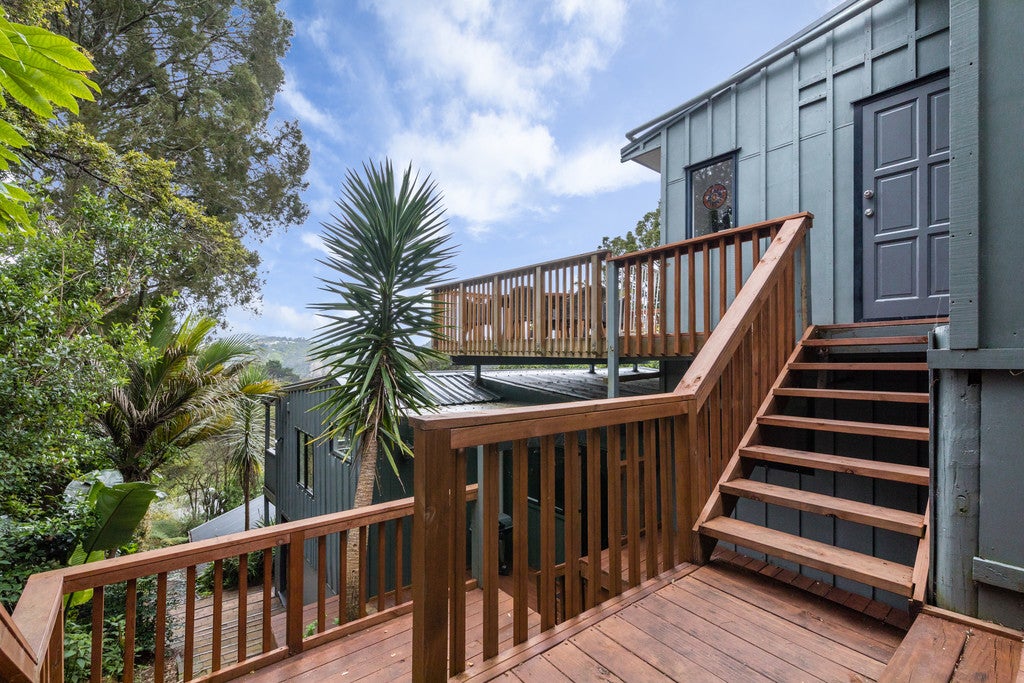 59 Laingholm Drive, Laingholm, Auckland - Carousel 1