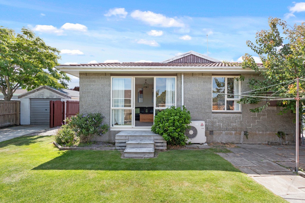 1/17 Marriotts Road, North New Brighton, Christchurch - Carousel 1