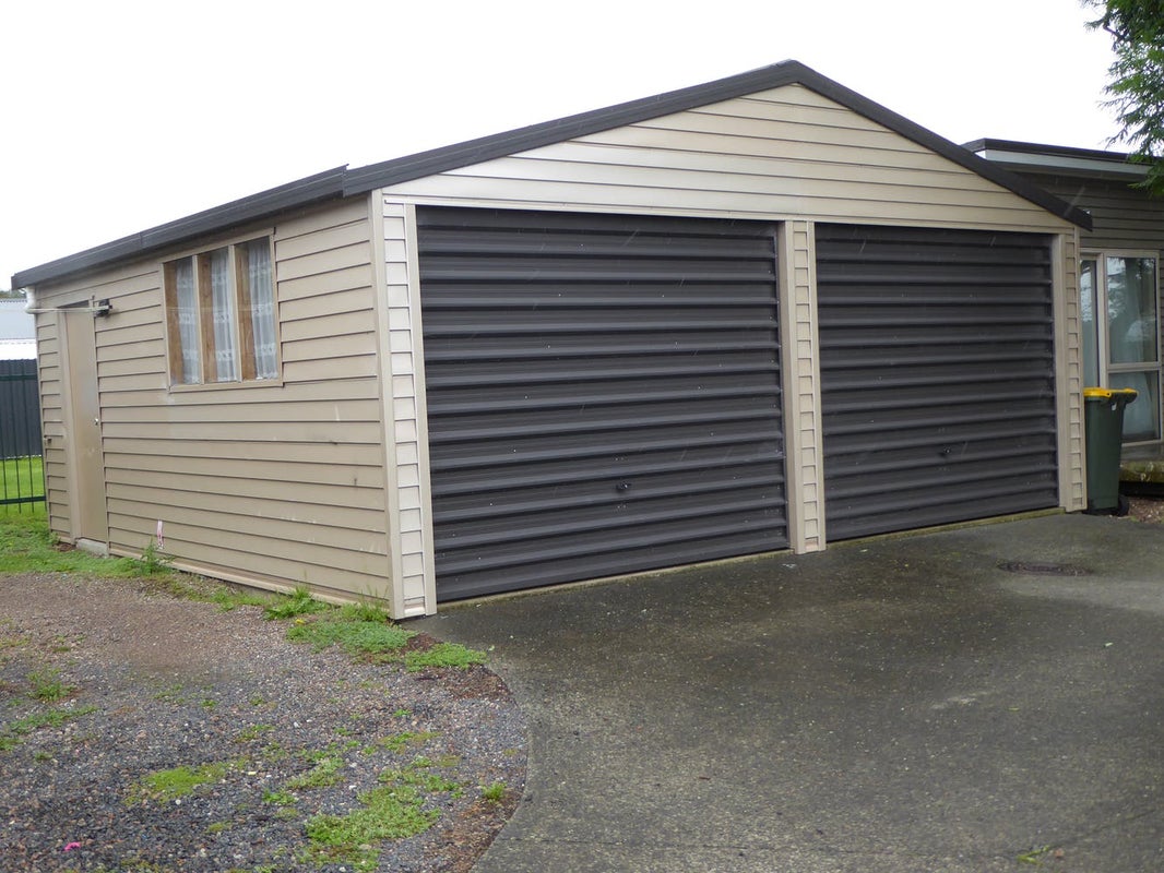 29 Shortt Avenue, Mangere Bridge, Auckland - Carousel 2