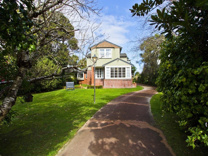 150 Waterloo Road, Hutt Central, Lower Hutt - Carousel 1