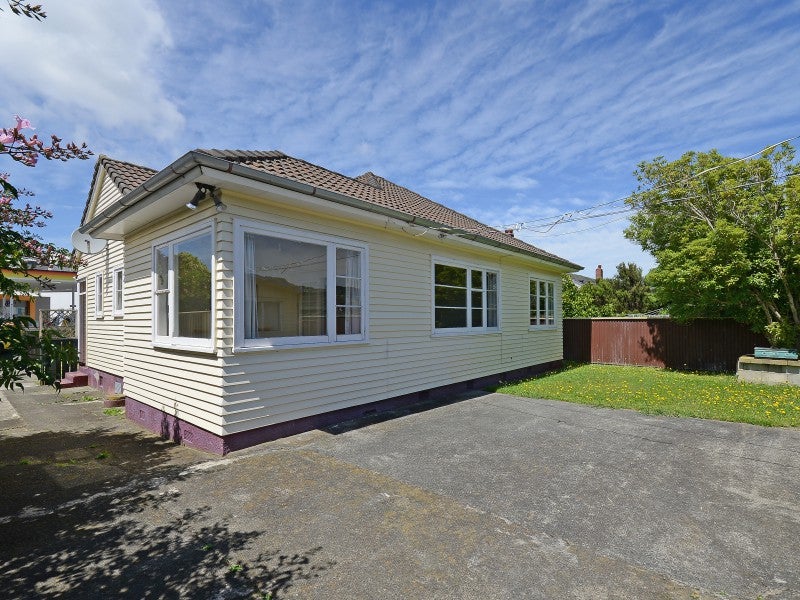 863 High Street, Boulcott, Lower Hutt - Carousel 2