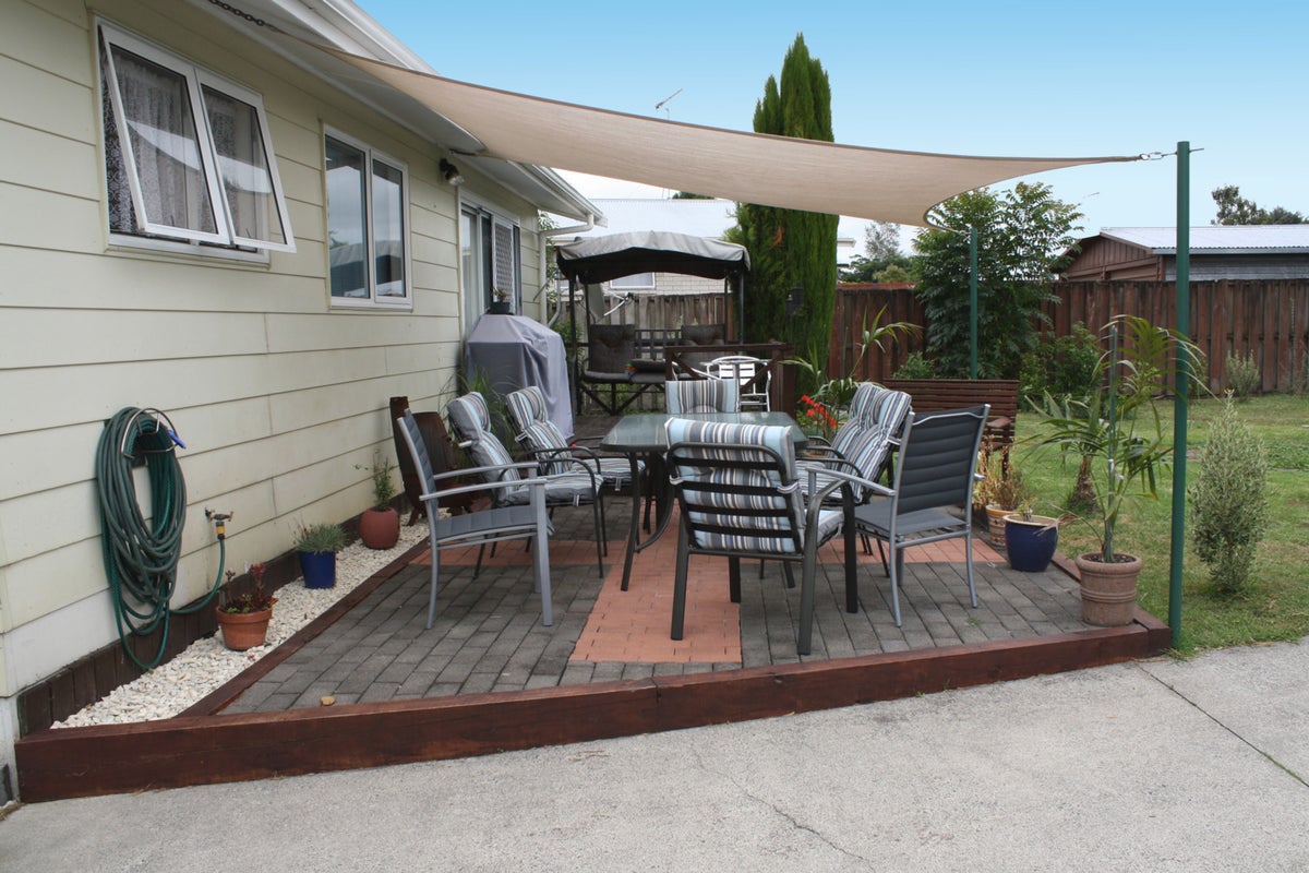 11 Cypress Crescent, Pukete, Hamilton - Carousel 12
