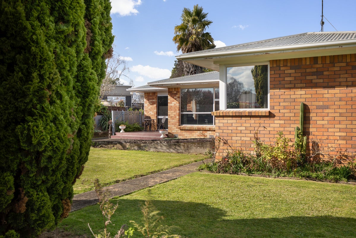 84 Shakespeare Street, Leamington, Cambridge - Carousel 22