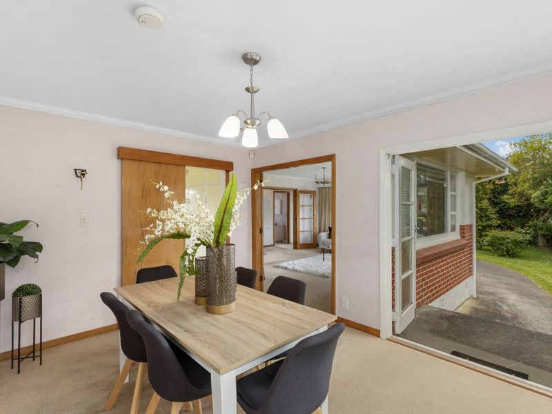 9 Rosebank Avenue, Avalon, Lower Hutt - Carousel 2