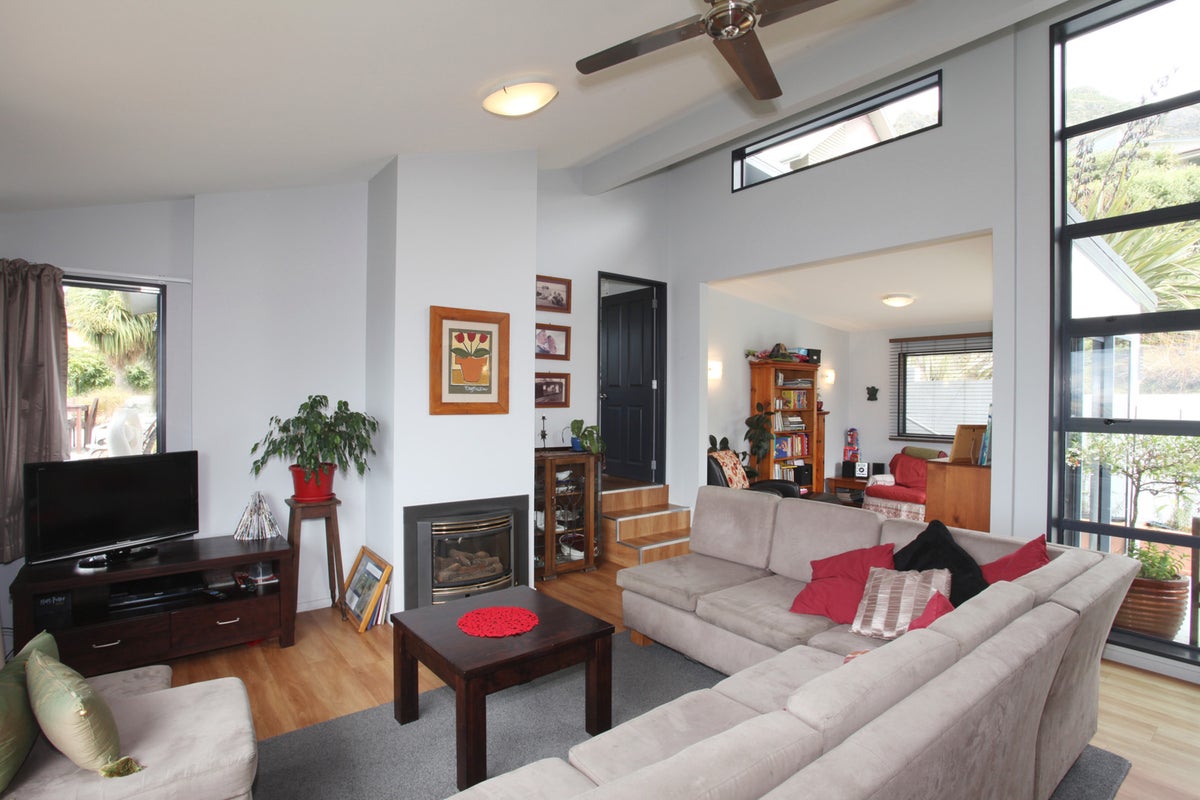 5 Lighthouse Lane, Governors Bay, Lyttelton - Carousel 2