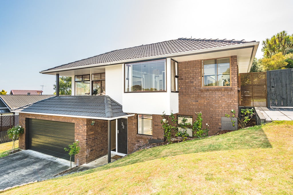 32 Aiken Road, Saint Johns Hill, Whanganui - Carousel 1