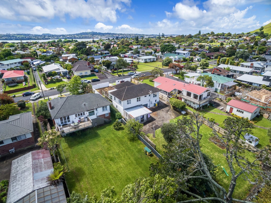 20 Wellesley Road, Mangere Bridge, Auckland - Carousel 12