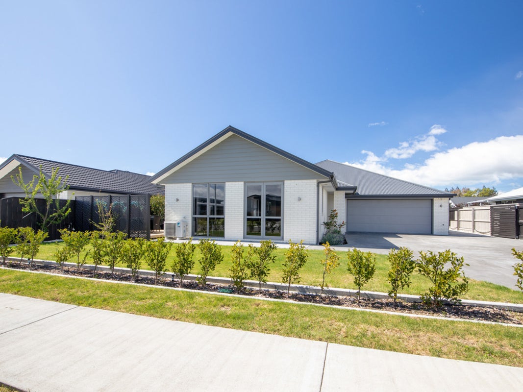 21 Corsair Crescent, Burleigh, Blenheim - Carousel 30