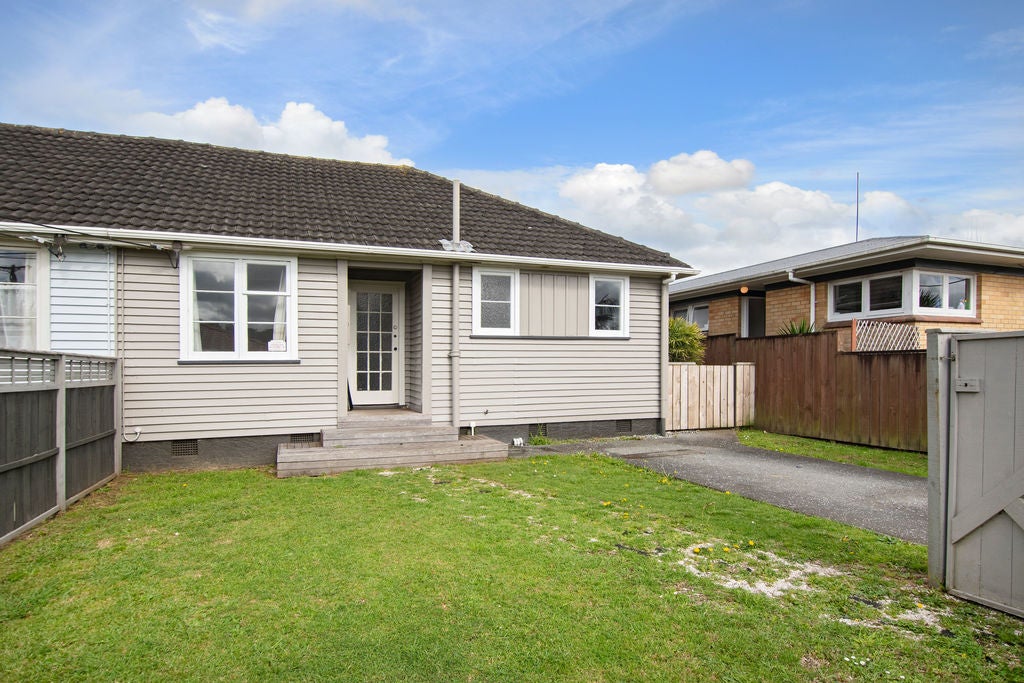 13A Park Avenue, Kensington, Whangarei - Carousel 1