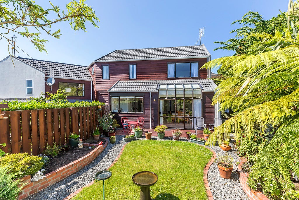 65B Halswater Drive, Churton Park, Wellington - Carousel 1