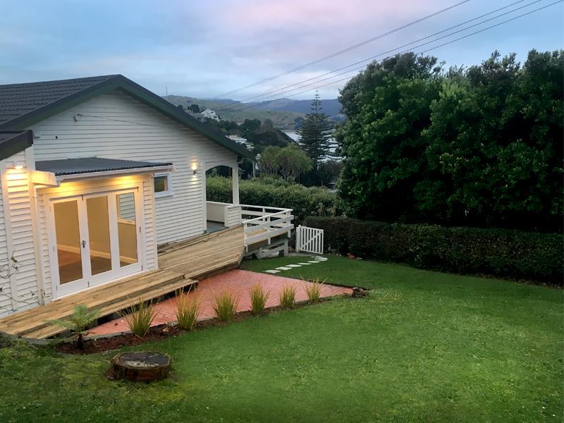 2 Bayview Road, Paremata, Porirua - Carousel 1