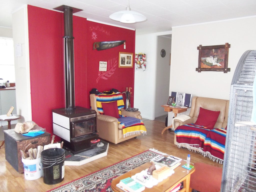 20 Manor Place, Bader, Hamilton - Carousel 2