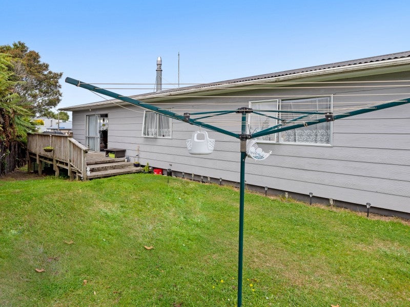 2 Jet Place, Pukehangi, Rotorua - Carousel 13