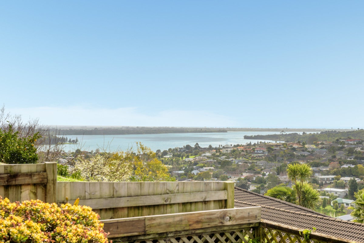 71 Osprey Drive, Welcome Bay, Tauranga - Carousel 2