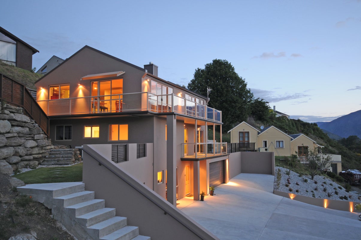 19 McDonnell Road, Arrowtown, Arrowtown - Carousel 1