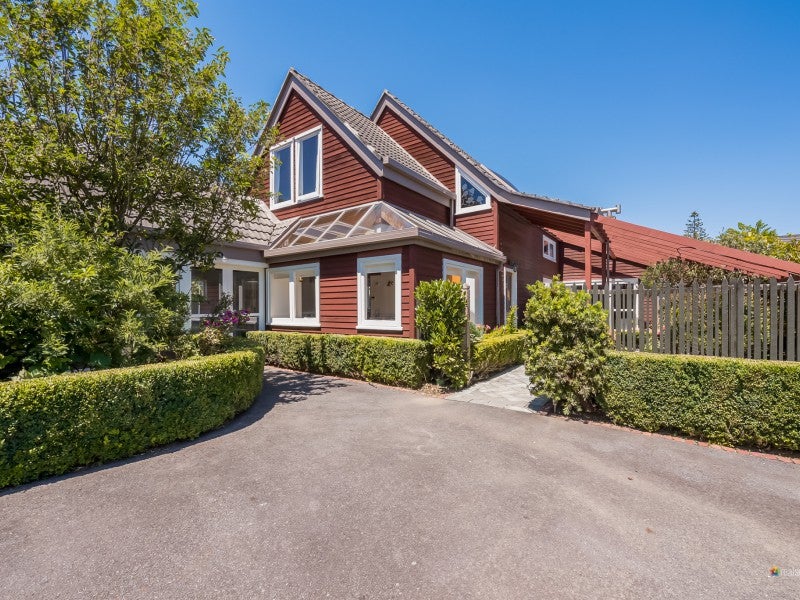 20B Marina Grove, Hutt Central, Lower Hutt - Carousel 1