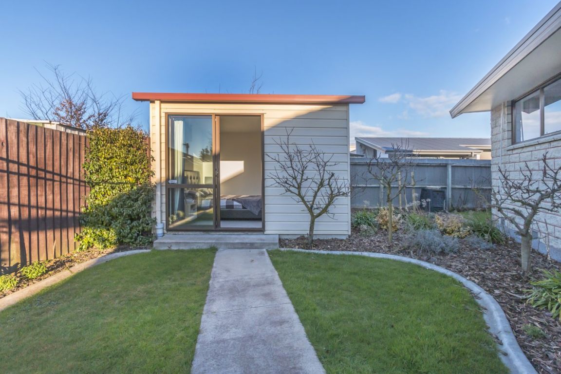 8 Guise Lane, Hillmorton, Christchurch - Carousel 12
