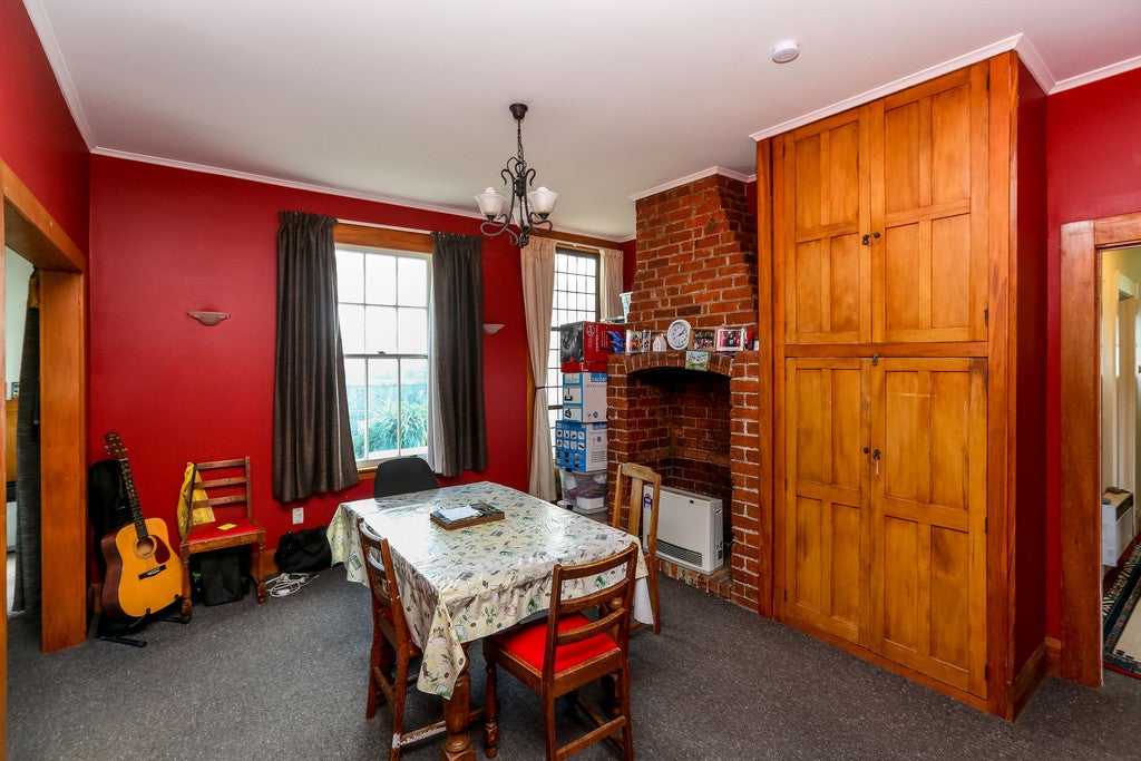 6 Oriental Street, Welbourn, New Plymouth - Carousel 2
