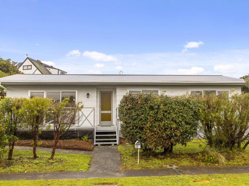 17 Whitechapel Grove, Stokes Valley, Lower Hutt - Carousel 16