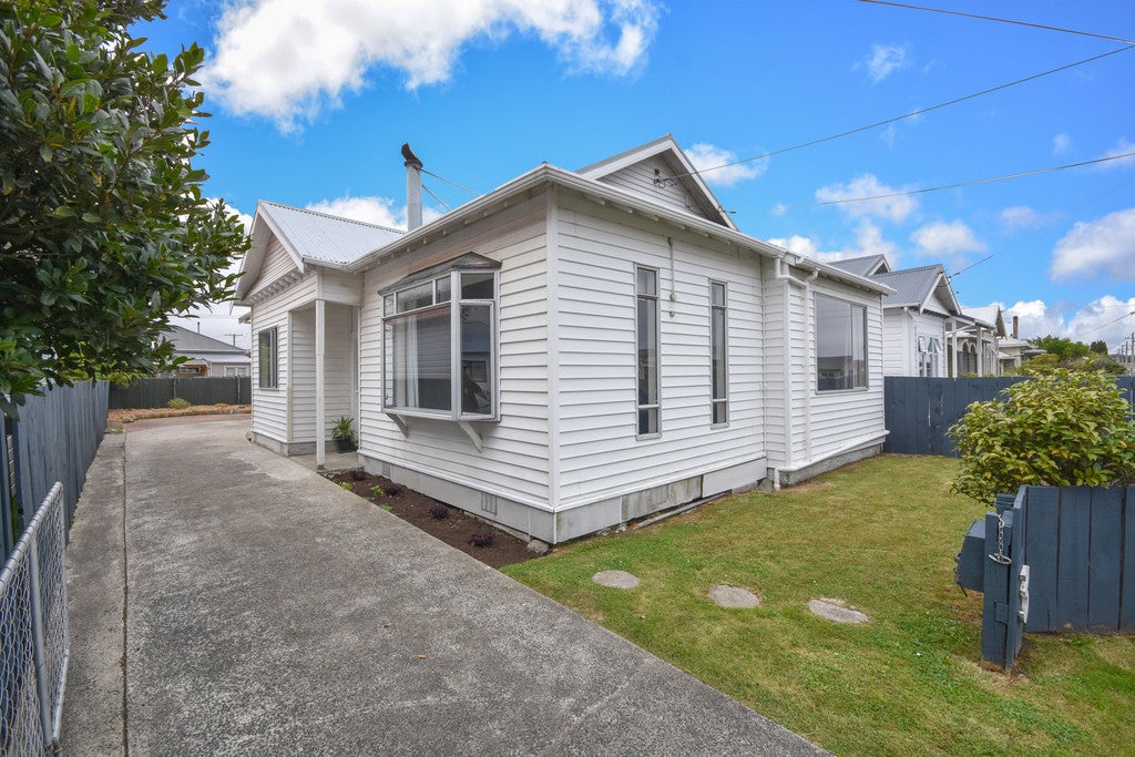 3 Plunket Street, Saint Kilda, Dunedin - Carousel 2