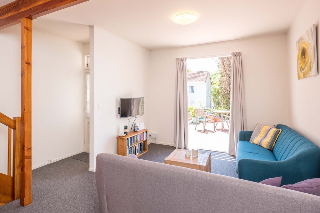 4 Kilmister Avenue, Thorndon, Wellington - Carousel 2