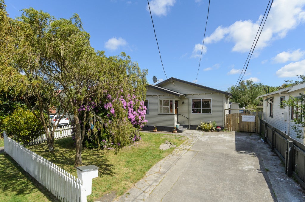 35 Riverside DR, WAIWHETU, LOWER HUTT - Carousel 2