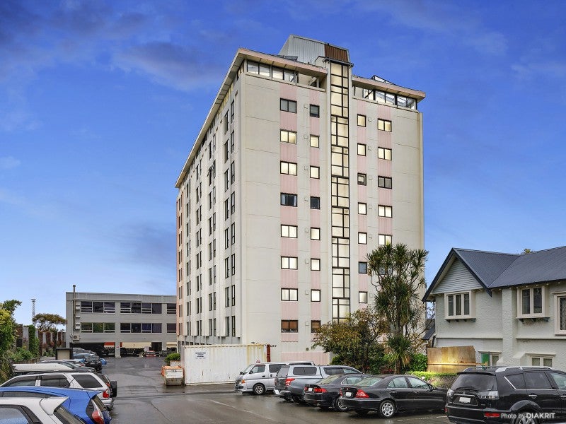 74/70 Hobson Street, Thorndon, Wellington - Carousel 1