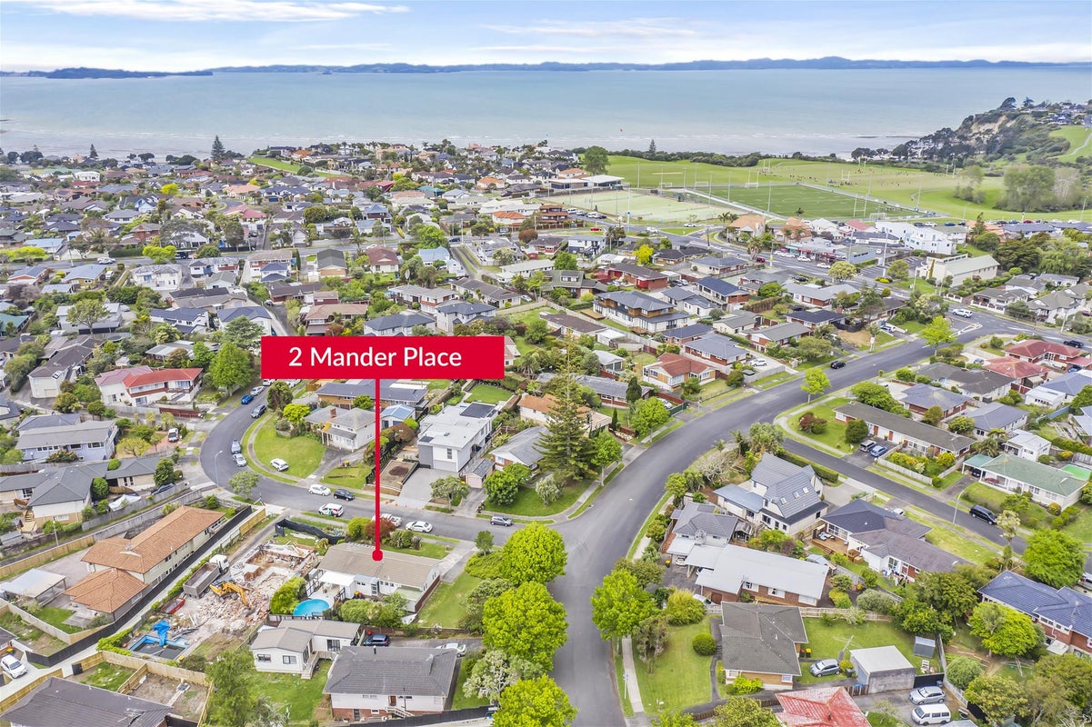 2 Mander Place, Bucklands Beach, Auckland - Carousel 2