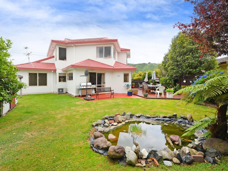 36 Clearwater Terrace, Brown Owl, Upper Hutt - Carousel 1