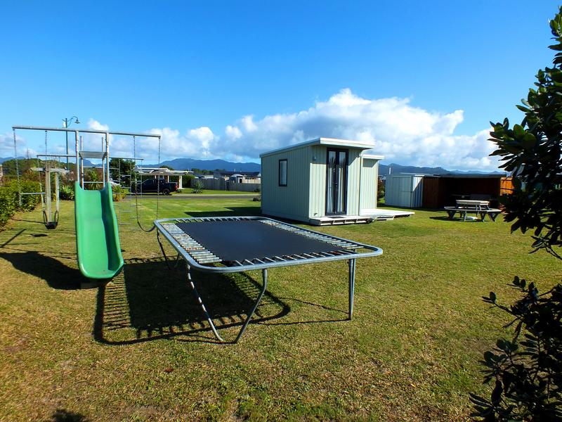 167 Rangiora Crescent, Matarangi - Carousel 2