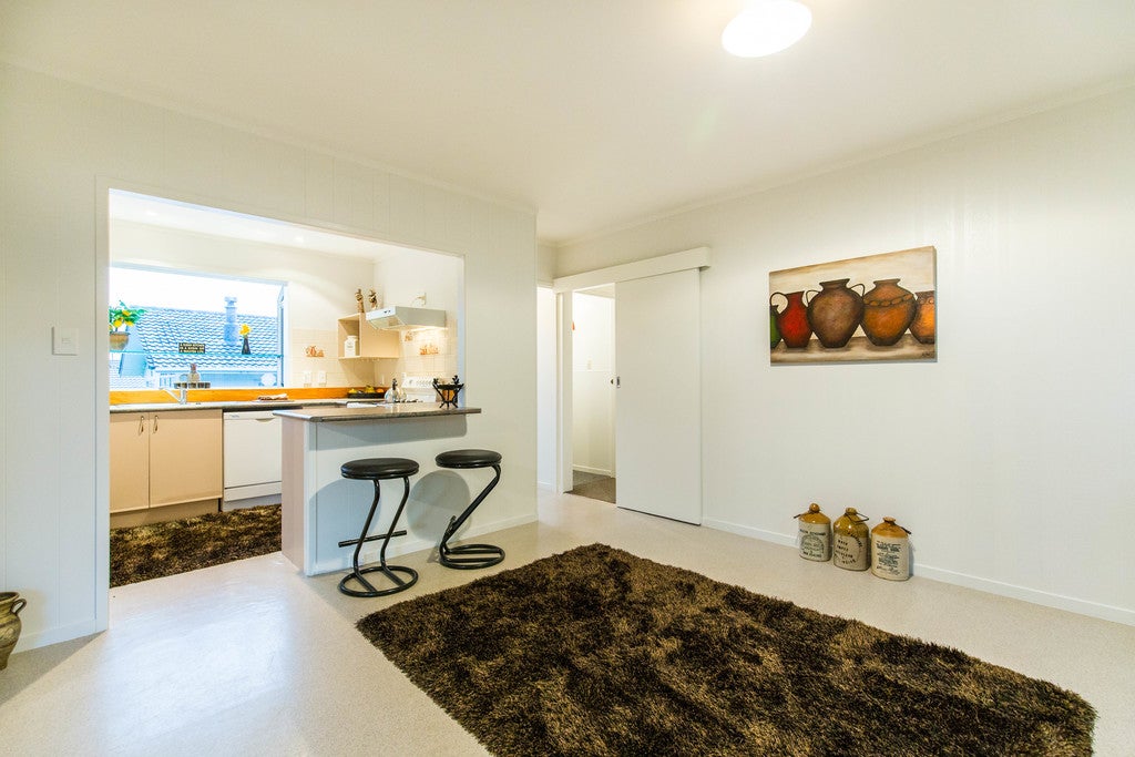 51 Rehia Road, Massey, Auckland - Carousel 24