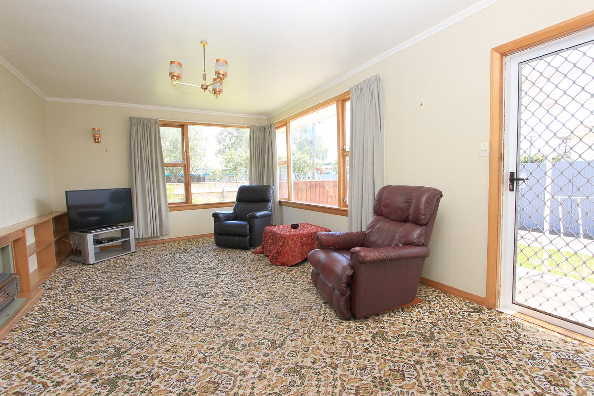 40 McLauchlan Street, Springlands, Blenheim - Carousel 2