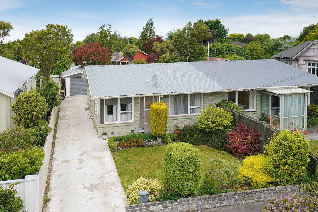 54 Cleveland Street, Edgeware, Christchurch - Carousel 2