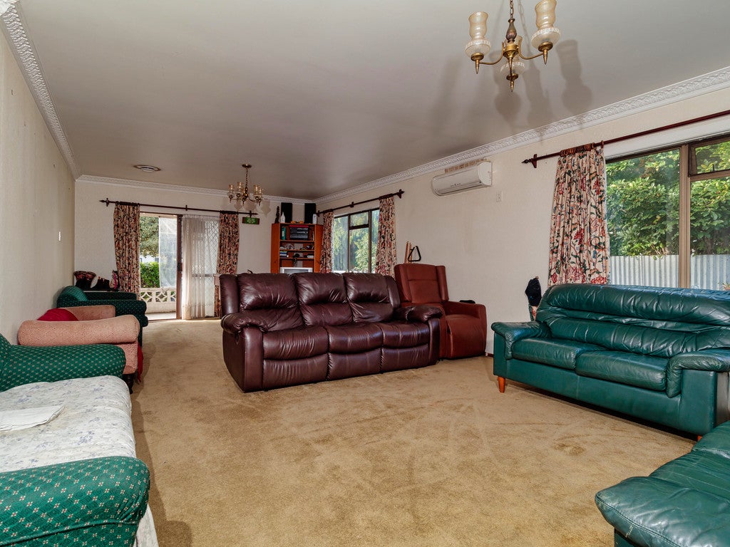 407 Lascelles Street, Saint Leonards, Hastings - Carousel 1