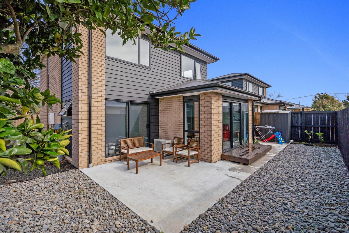 3/10 Greta Street, Glenview, Hamilton - Carousel 10