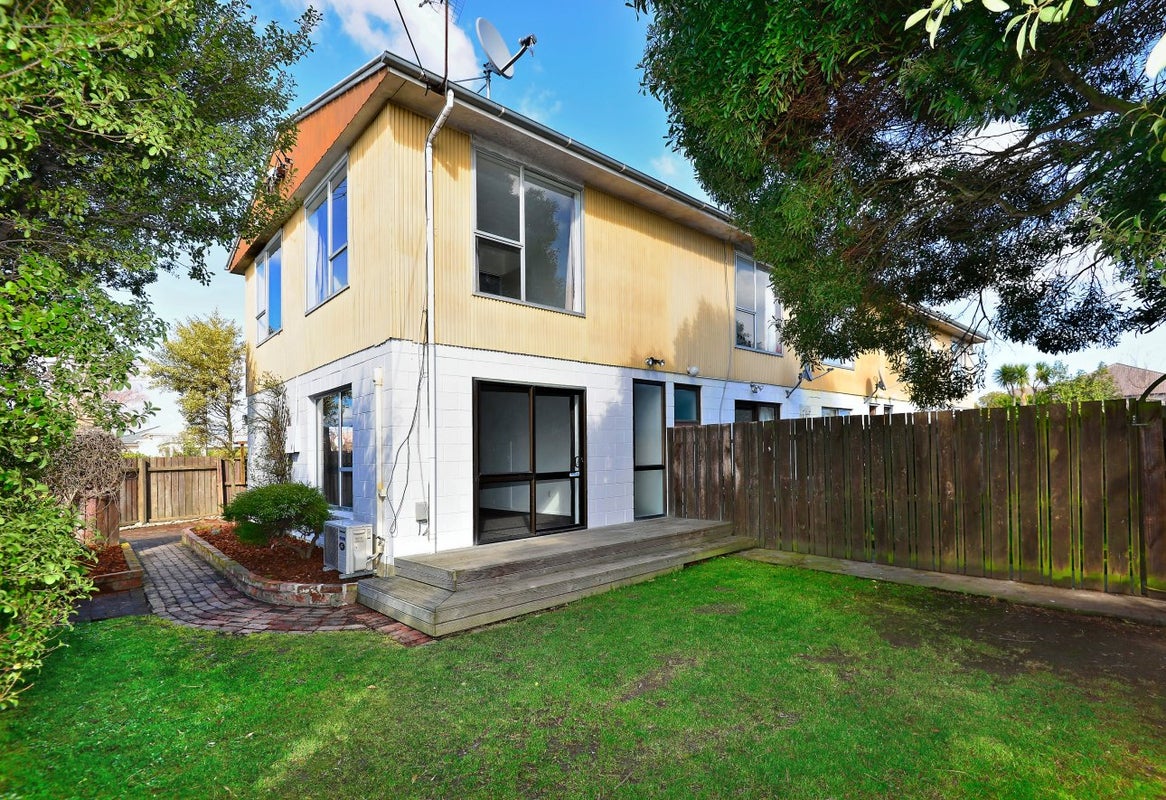 87 Champion Street, Edgeware, Christchurch - Carousel 1