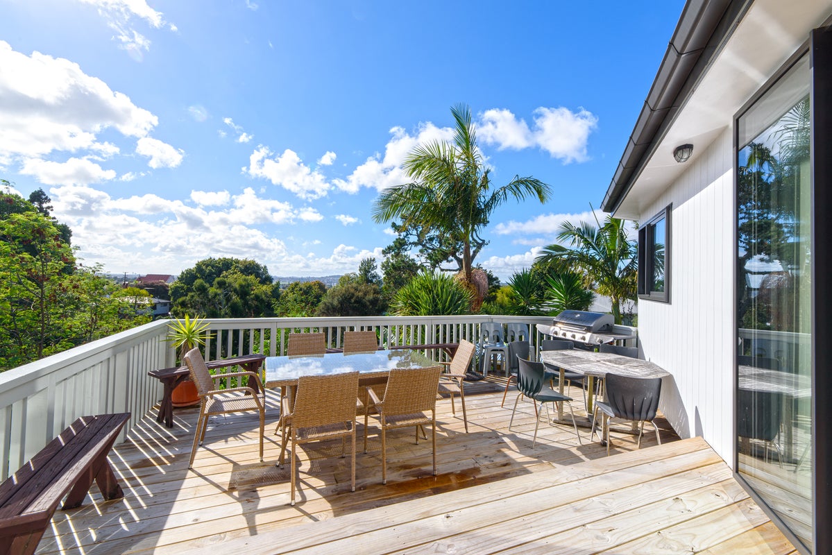 12A Roland Hill, Glen Eden, Auckland - Carousel 2
