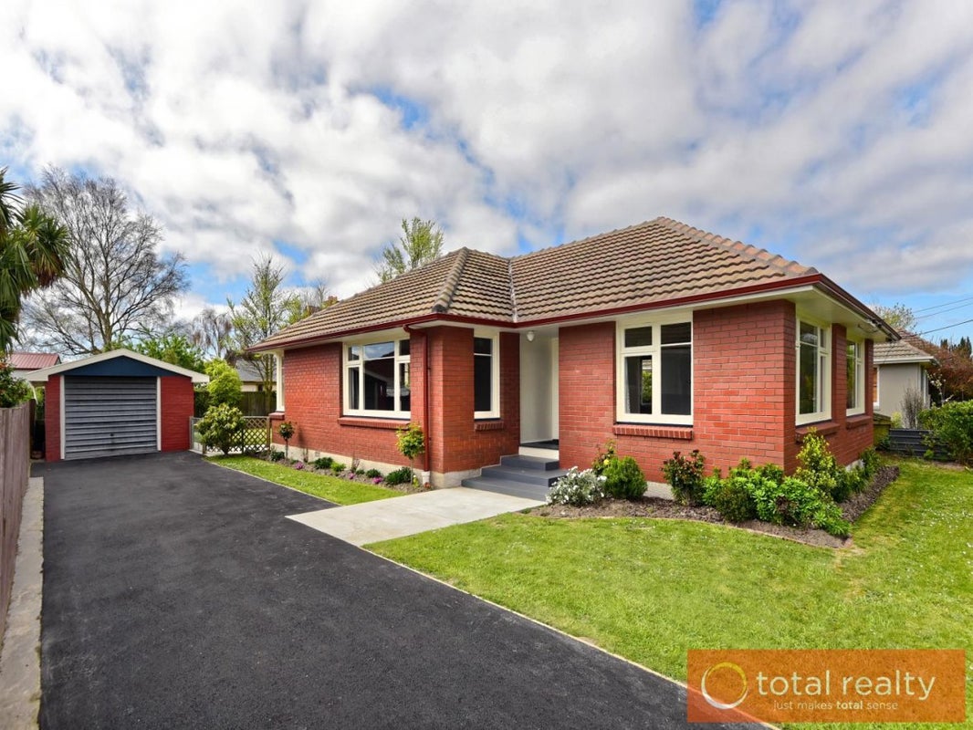 6 Kinnaird Place, Hillmorton, Christchurch - Carousel 1