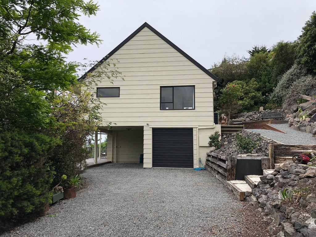 11 Glenstrae Road, Redcliffs, Christchurch - Carousel 1