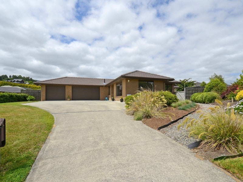 8 Opal Avenue, Timberlea, Upper Hutt - Carousel 26