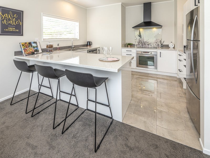 21A Parkes Avenue, Saint Johns Hill, Whanganui - Carousel 2