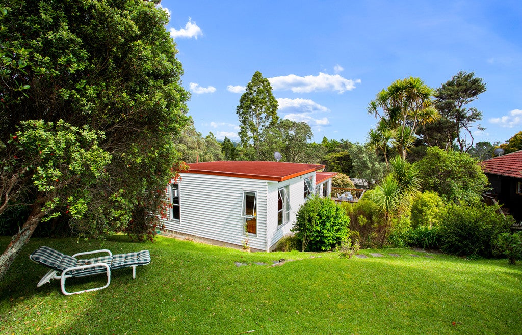 78 Daffodil Street, Titirangi, Auckland - Carousel 14