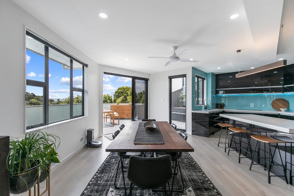 25B Rewa Road, Three Kings, Auckland - Carousel 2