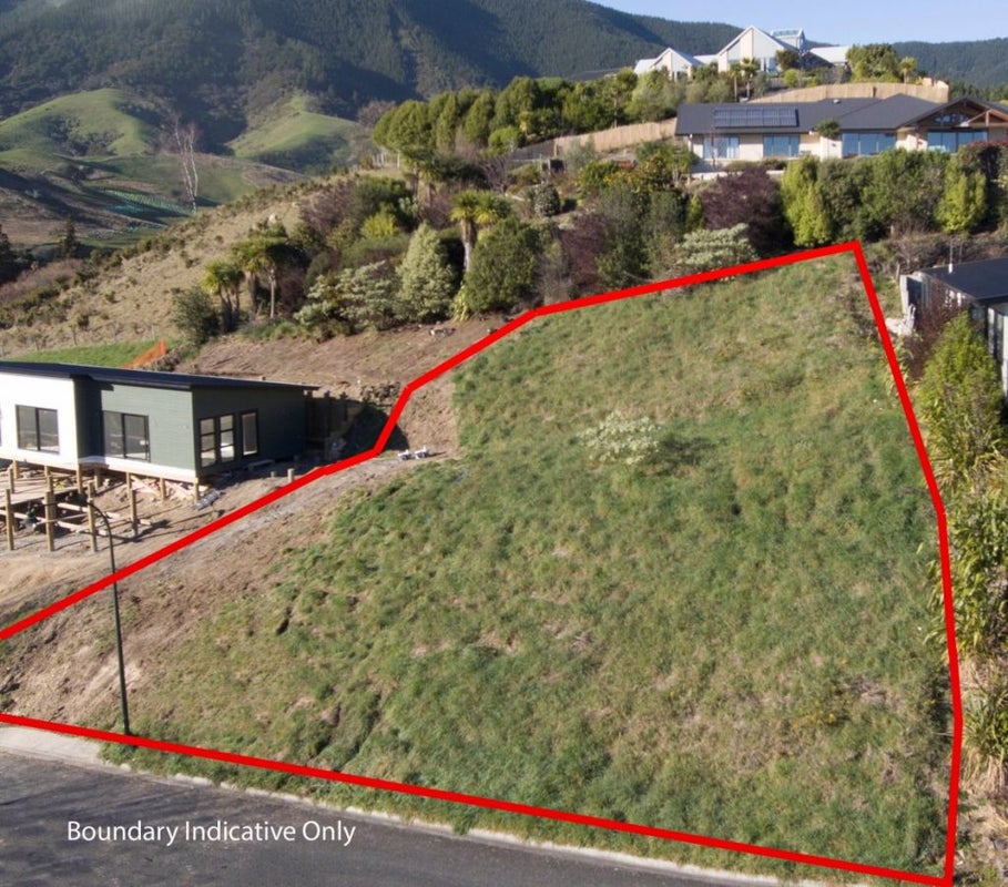 14 Woodford Lane, Stoke, Nelson - Carousel 1